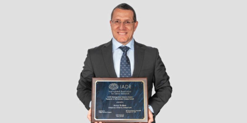 Anton Sculean receives top award from International Association for Dental Research