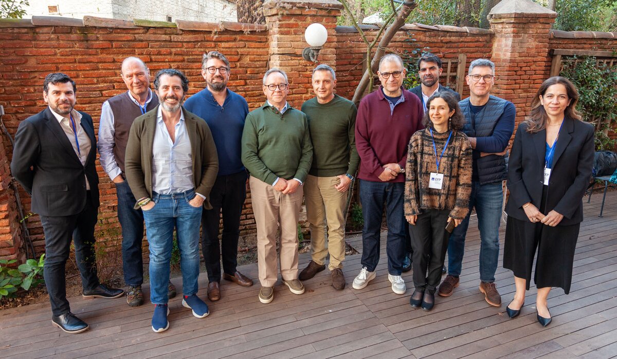 photo of workshop participants