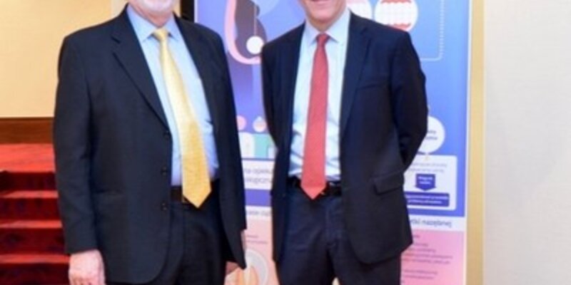 World-leading scientists give presentations at annual meeting of Polish perio society