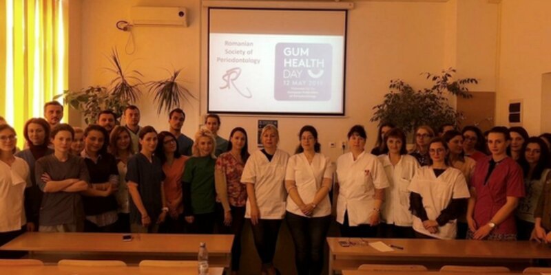 Gum Health Day 2019: Romania – explaining the new classification of periodontal diseases