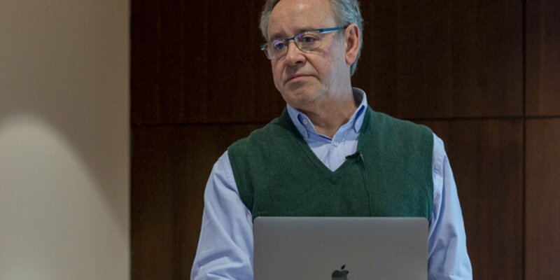 General assembly gives awards and research prizes, including ‘eminence in periodontology’ to Mariano Sanz