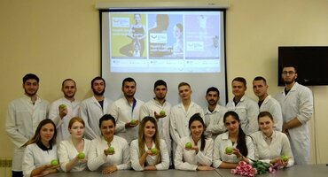 Russia: periodontal screenings and oral-hygiene advice