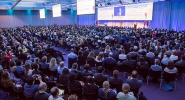 EFP and AAP will work together to disseminate new classification of periodontal and peri-implant diseases unveiled at EuroPerio9