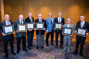EFP World Workshop co-chairs are given special award at AAP conference