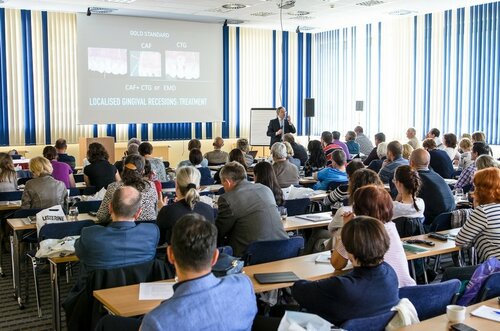 Mariano Sanz gives keynote lecture at Czech perio society event