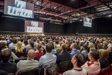 Younger participants account for nearly half of EuroPerio9 registrations
