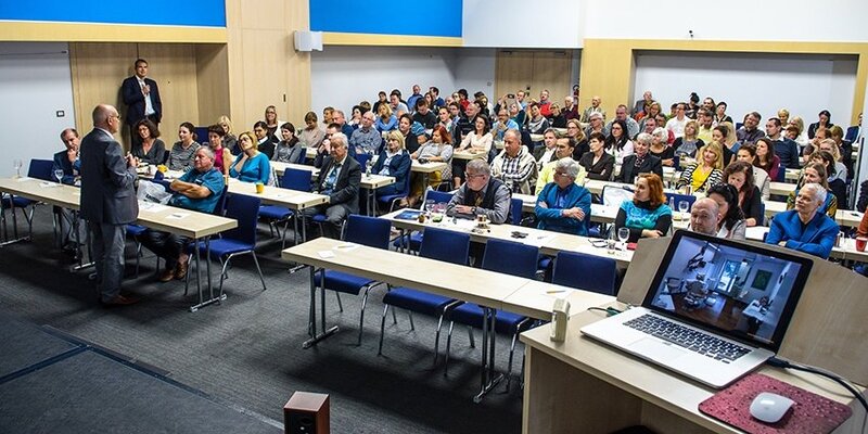 Czech perio days explores failures in periodontology, compromised teeth and implants, and other key topics