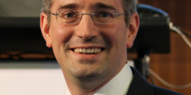Moritz Kebschull offers EFP Perio Sessions webinar on supportive periodontal therapy