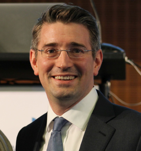 Moritz Kebschull offers EFP Perio Sessions webinar on supportive periodontal therapy